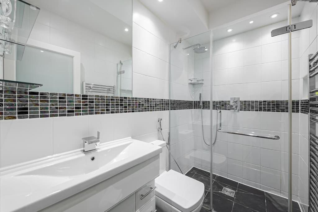 Amazing 2bedroom In The Heart Of Belgravia With Ac Apartment